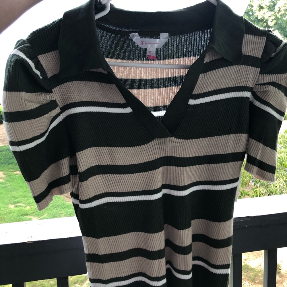 Green striped short sleeve